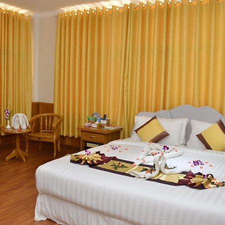 Hotel Rich Pyin Oo Lwin Exterior foto